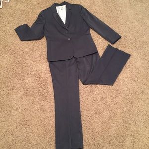 Pant Suit